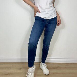 *Reitmans  R Jeans The Sculpting Dark Wash Jeans